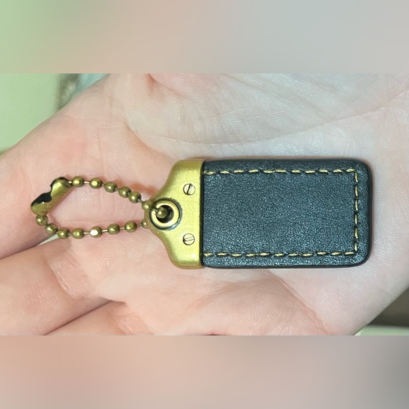 Coach Small 1941 Hangtag! - Picture 4 of 6